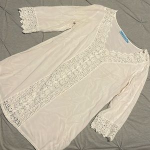 Lace hem white beach coverup